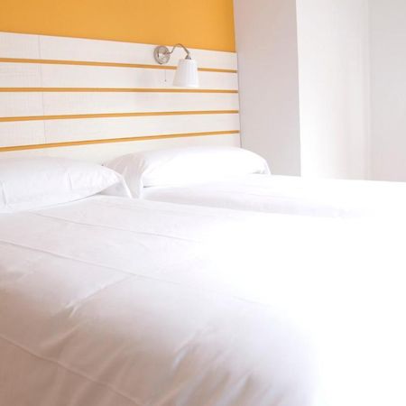 Hostal Boreal Mistral Бургос Екстер'єр фото